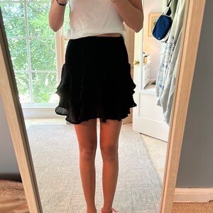 Shein, XS black mini ruffle skirt